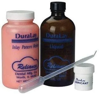 Reliance - Paquete estándar rojo Duralay - 2 onzas - Contiene polvo 2 onzas + L 071-2244 Us Dental Depot