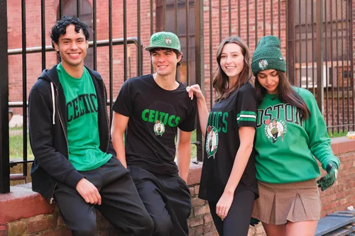 Vista 4 de Ultra Game Gorra de béisbol bordada 3D con logotipo de equipo para adultos