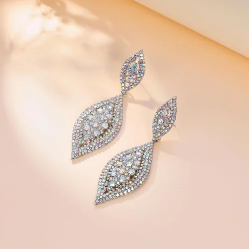 Vista 4 de Flyonce - Aretes caídos de diamantes de imitación y diseño de 2 hojas para novia