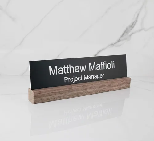 Vista 6 de Placa personalizada nombre de oficina con soporte para pared o computadora, 2 x 8, personalizada