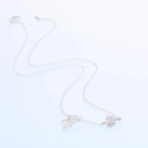 Vista 4 de Lovely Cartoon Spider Man with Charm Section Web Necklace Cool Jewelry for Women Girls
