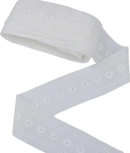 Vista 5 de Eyelet Lace Trim White Cotton Lace Ribbon Edge Sewing for Craft, Dresses, Baby Clothes, Bag 4.8 Yards