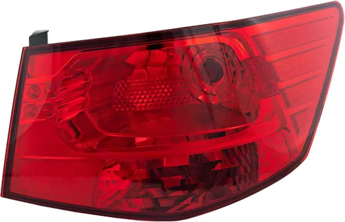 Evan-Fischer - Conjunto de luz trasera compatible con Kia Forte 2010-2013 Outer Sedan lado del pasajero