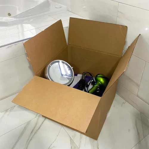 Vista 2 de Uboxes 10 cajas de mudanza medianas premium 18x18x16" caja de cartón