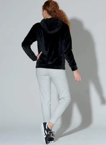 Vista 5 de McCall's Patterns McCall's 7816 - Patrones de costura con capucha, pantalones y vestidos para mujer, talla L para perros S-XXL, L-XL, blanco