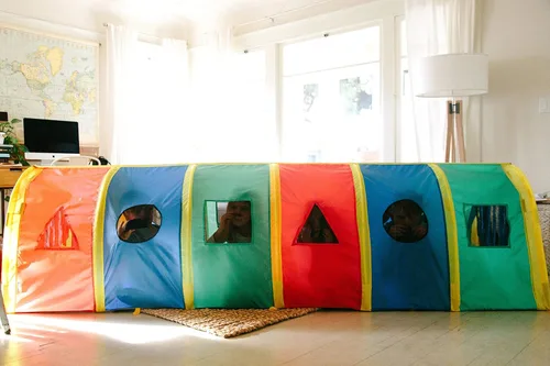 Vista 11 de Pacific Play Tents 95200 Túnel de juego de gateo estilo D súper sensorial institucional de 9 pies para niños, 9' x 30" x 30", multicolor