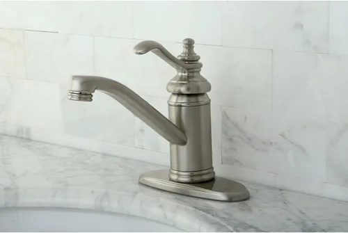 Vista 4 de Kingston Brass KS3408TL Templeton - Grifo de lavabo central de un solo mango de 4 pulgadas con drenaje pushup, níquel cepillado