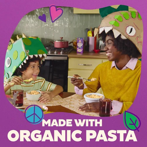 Vista 5 de Annie's Macarrones y Cheddar clásico con pasta orgánica, hechos con queso real, acompañamiento de cena o aperitivo, 6 onzas