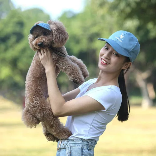 Vista 2 de Pets Outing - Gorras de béisbol para padres e hijos, visera de ocio para perros pequeños y gatos y tamaño libre, sombrero de protección solar
