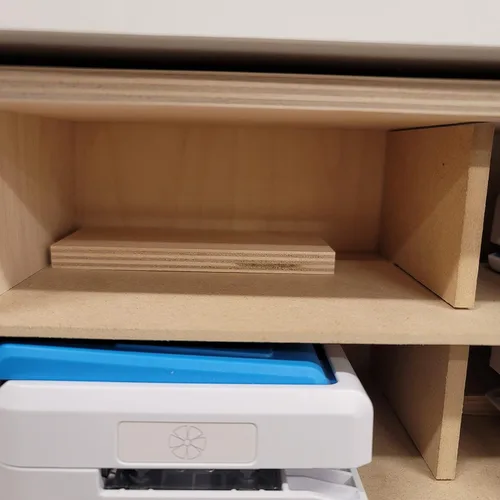 Vista 3 de Stamp-n-Storage Soporte para punzones hecho para perforadoras Creative Memories™ - Estándar (soporta 20 perforadores)