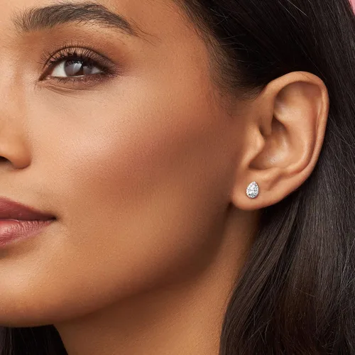 Vista 2 de PANDORA Pendientes de tuerca con halo de lágrima brillante, aretes atemporales para mujer, gran regalo para ella, hechos con plata de ley