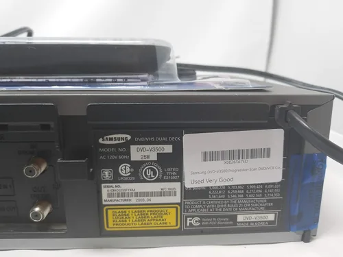 Vista 2 de Samsung DVD-V3500 Combo de DVDVCR de escaneo progresivo