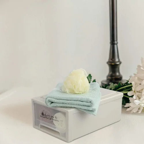 Vista 2 de Cajón de almacenamiento apilable de plástico de 6 cuartos de galón, 3 paquetes