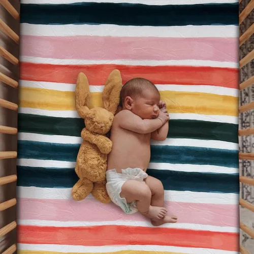 Pack 'n Play Sheet - Mini sábana para cuna, sábanas portátiles para cuna, 38 x 24 x 3 pulgadas, decoración de guardería arcoíris