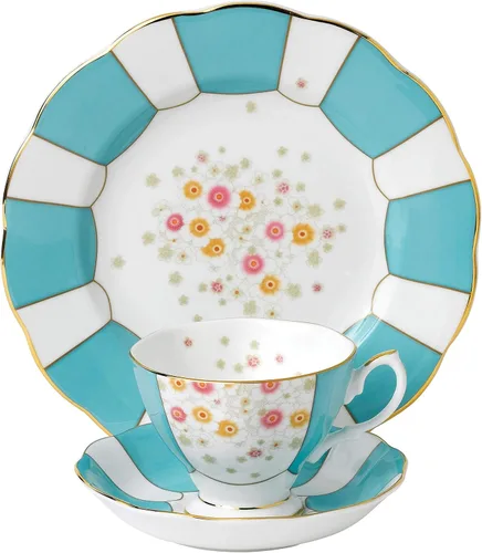 Vista 19 de Royal Albert 100 años 1990 - Juego de 3 piezas (taza de té, platillo y plato de 8")