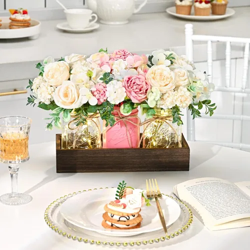 Vista 4 de BLEUM CADE Decoraciones de Centro de Mesa - 3 Piezas Rosas Flores Artificiales en Frascos Mason con Bandeja de Madera para Mesa de Comedor Mesa