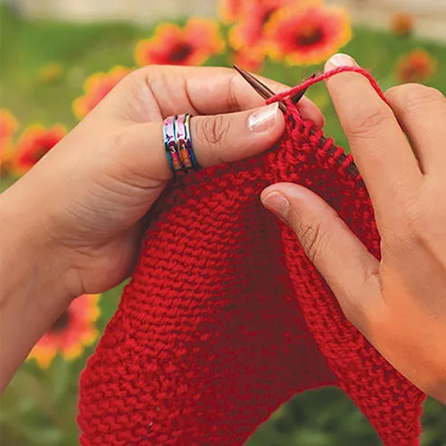 Vista 2 de Yarn Ave Anillo de contador de filas de arco iris, accesorio de herramienta útil para tejer y ganchillo, herramienta manual de seguimiento
