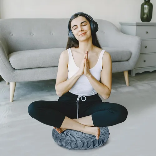 Vista 7 de Yerliker 6 cojines de suelo redondos de terciopelo de 15 pulgadas, cojines flexibles de colores, almohadas alternativas para sofá, silla, sala