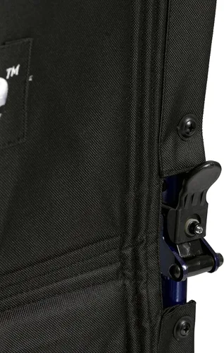 Vista 4 de Drive Medical Silla de transporte de aluminio ultraligera Deluxe, azul, 17 pulgadas