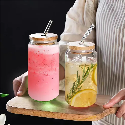 Vista 5 de Tazas de café helado con tapas y pajitas, paquete de 2, vasos para beber con tapas y pajitas de bambú, lindo vaso de 16 onzas, vasos
