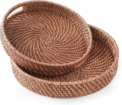 Vista 8 de HITOMEN 11.8" Hand-Woven Round Rattan Serving Tray Decorative Wicker Trays with Handles for Coffee Table (Warm Brown-M)