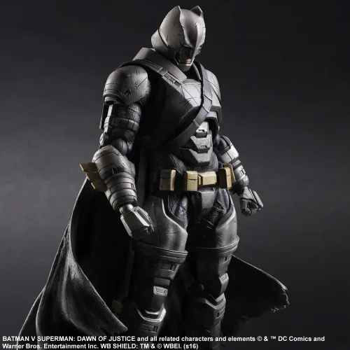 Vista 4 de Square Enix Square-EnixAFGSQX233 Abysse Batman VS Superman Dawn of Justice Play Arts - Figura de acción de Batman blindada