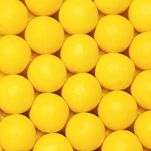 Bolas de chicle para máquina de chicles de repuesto, 1 pulgada, 1.7 libras, 96 bolas de goma de mascar amarillas de plátano, goma de mascar para