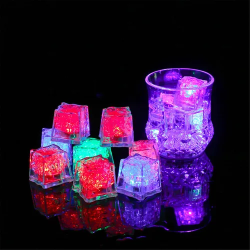 Vista 7 de Cubitos de hielo LED impermeables, 24 unidades multicolor intermitentes que brillan en la oscuridad, cubos de hielo con luz LED para bar, club