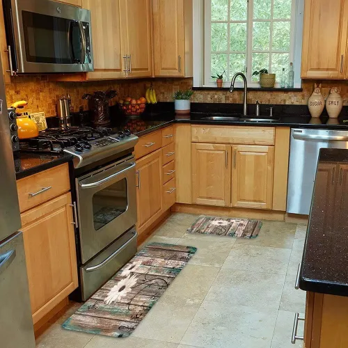 Vista 2 de Juego de 2 alfombras de cocina rústicas con diseño de flores, margaritas, mariposas, vintage, floral, sobre madera de granero, cómodas alfombrillas