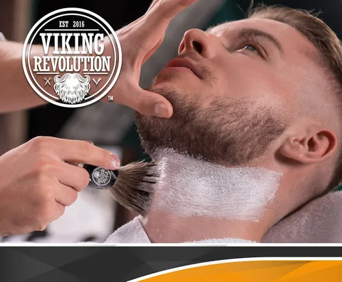 Vista 8 de Viking Revolution Brocha de afeitar de pelo de tejón, cepillo de afeitado para afeitado húmedo con crema de afeitar y jabón, el mejor afeitado de tu