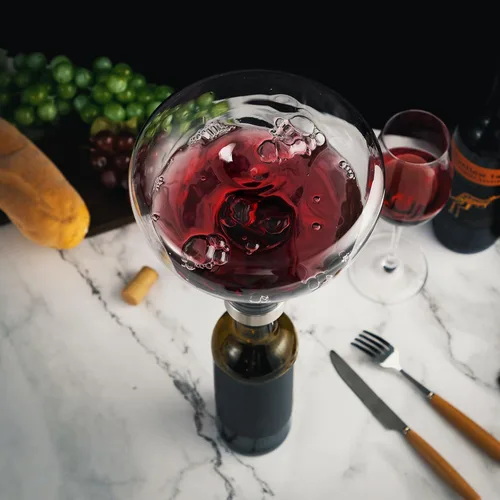Vista 6 de YouYah - Juego de decantadores de vino, jarra de vino tinto con soporte de secado, cuentas de limpieza y tapa aireadora, cristal de cristal
