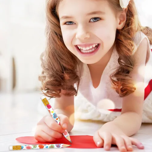 Vista 4 de JarThenaAMCS 50 lápices cortos para el día de San Valentín con borradores, lápices de escritura de corazón de conversación de 4 pulgadas, 2 estilos