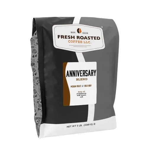 Vista 59 de Fresh Roasted Coffee, Blackbeard's Revenge, 12 onzas, tostado medio, Kosher, grano entero
