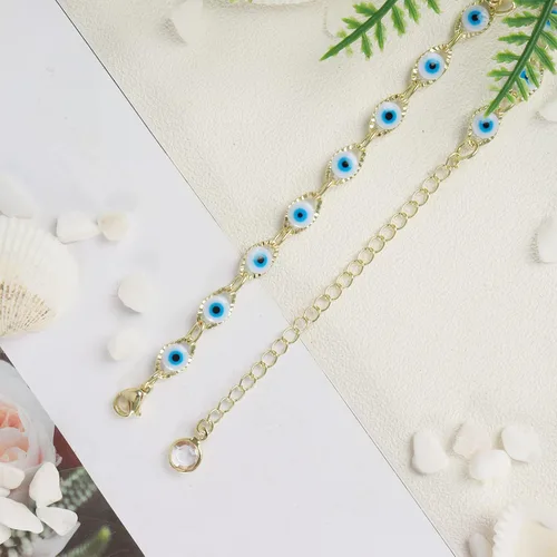Vista 5 de HUASAI Pulsera de mal de ojo para mujer, delicada pulsera de ojo de la suerte chapada en oro de 14 quilates, bonita pulsera de cuentas para niñas