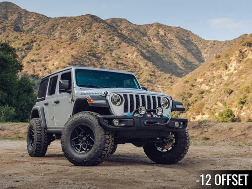Vista 2 de RockTrix RT105 - Rueda de 17 pulgadas compatible con Jeep Wrangler JK JL patrón de pernos de 5 x 5 17 x 9, 2.815 pulgadas, también compatible