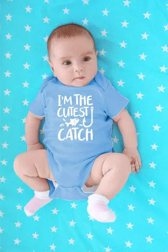 Vista 4 de CBTwear I'm the Cutest Catch - Divertido traje de pesca - Lindo traje de bebé de una pieza