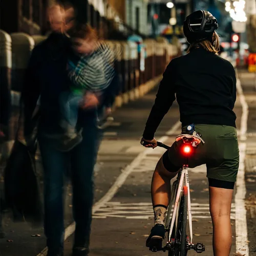 Vista 2 de Knog Blinder Mini Bike Light - Bright 50/30 Lumen COB LED Bike Headlight and Tail Light Set, 8 Light Modes, USB Rechargeable, Waterproof, Ultralight