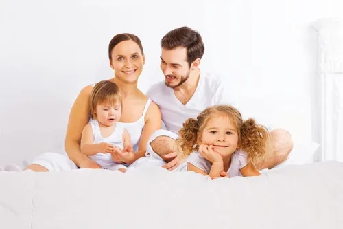 Vista 2 de Juego de sábanas de 600 hilos, 100% algodón egipcio, 4 piezas, tamaño King, con rayas doradas, de una sola capa, algodón egipcio de fibra larga