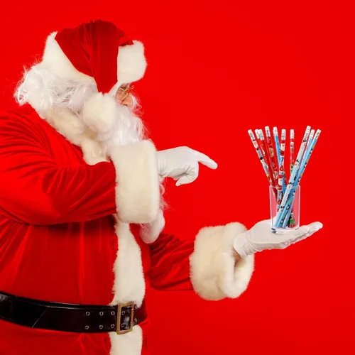 Vista 5 de Outus 72 lápices de Navidad con borrador, lápices navideños con elementos navideños de Papá Noel, alce, trineo, campana para suministros de fiesta