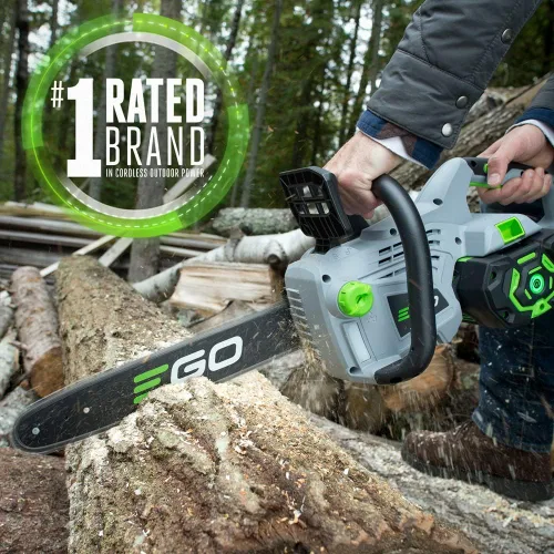 Vista 3 de EGO Power+ CS1401 - Motosierra inalámbrica de iones de litio de 14 pulgadas, 56 voltios, batería de 2.5 Ah y cargador incluidos, barra de motosierra