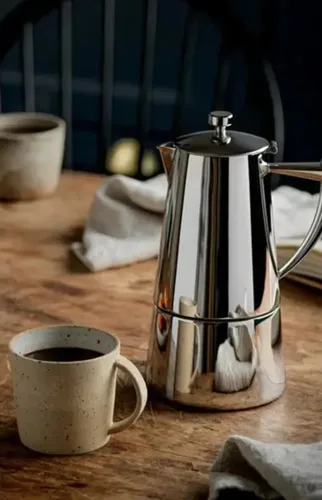Vista 3 de Cuisinox Roma - Olla de espresso Moka de acero inoxidable para estufa de 4 tazas