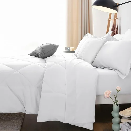Vista 39 de CozyLux Juego de edredón de tamaño Queen, rojo burdeos, toda la ropa de cama en una sola bolsa, 7 piezas: edredón, fundas de almohada y de almohada