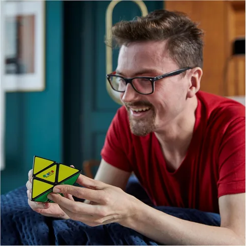 Vista 9 de Rubik's Cubo, pirámide, pirámide de Rubik's para resolver problemas, rompecabezas clásico a juego de colores, juguete antiestrés, rompecabezas