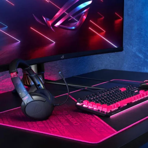 Vista 7 de ASUS ROG Strix Go 24 Electro Punk Auriculares inalámbricos para juegos con adaptador USB-C de 24 GHz Micrófono con cancelación de ruido alimentado
