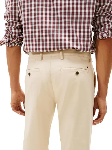 Vista 2 de Tommy Hilfiger Pantalón elástico de ajuste moderno para hombre
