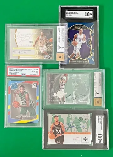 Vista 2 de Paquete de Tarjetas de Básquetbol Calientes - 15 Tarjetas - 5 Novato - Busca Autos - Mem - 1/1