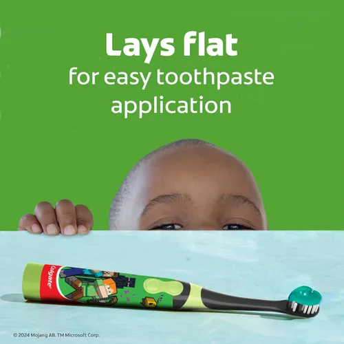 Vista 6 de Colgate Cepillo de dientes Minecraft alimentado por pilas, cepillo de dientes extra suave para niños con 1 batería AA incluida, hecho para edades