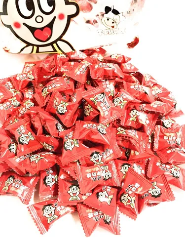 Vista 4 de Caramelo masticable de leche sabor original y 1 caramelo crujiente de menta 1 caramelo de lichi_AB