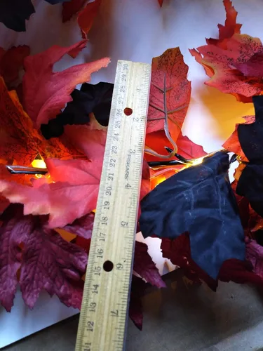 Vista 5 de Lighted Leaf Garland 6ft Length with Battery Powered Warm White LED Lights