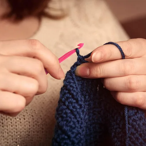 Vista 7 de Ommi - Ganchos de ganchillo con mango ergonómico, gancho de ganchillo hecho a mano de 7 pulgadas, aguja de tejer, tejido de hilo artesanal, el mejor